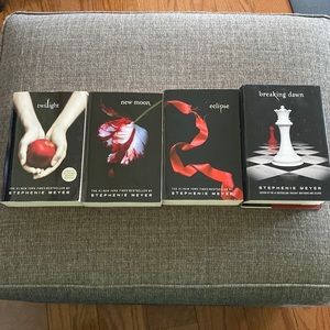 Twilight Series Book Set (4 books)